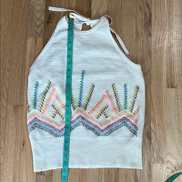 NWOT Anthropologie Embroidered White Sleeveless Waffled Knit Top - Picture 7 of 9